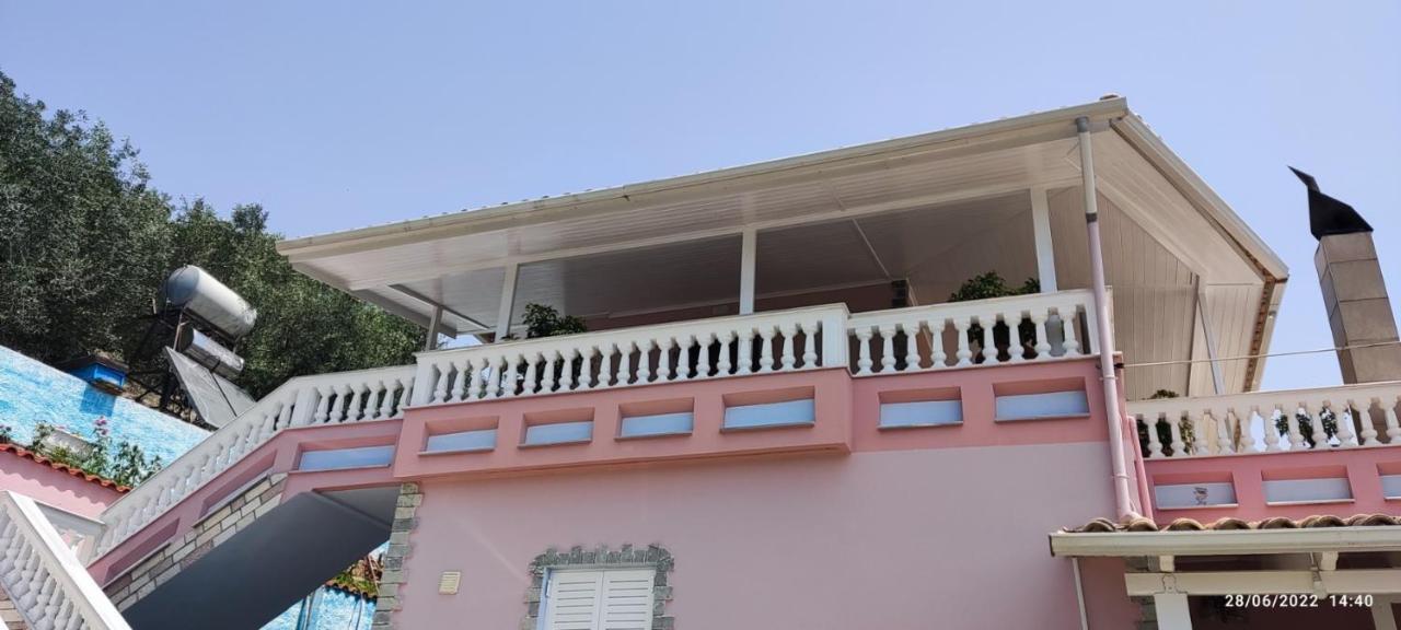 Phoenice's Apartment